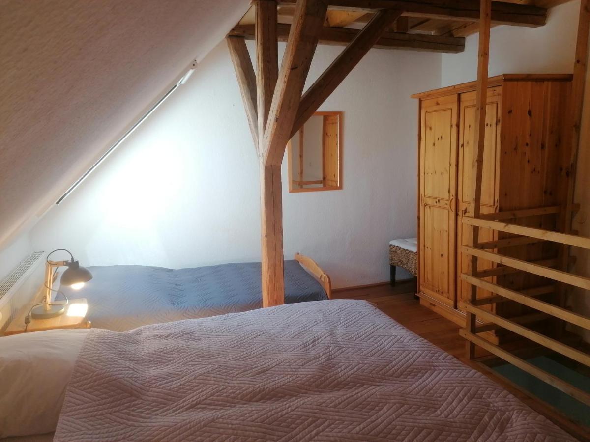 Boddenhus Auf Ruegen - Ferienwohnungen Und Pension Rappin Екстериор снимка