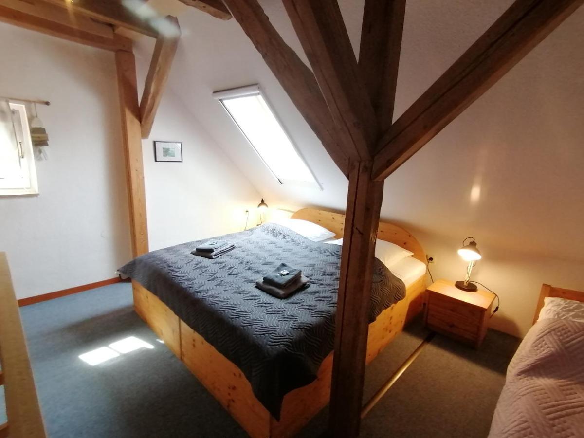 Boddenhus Auf Ruegen - Ferienwohnungen Und Pension Rappin Екстериор снимка